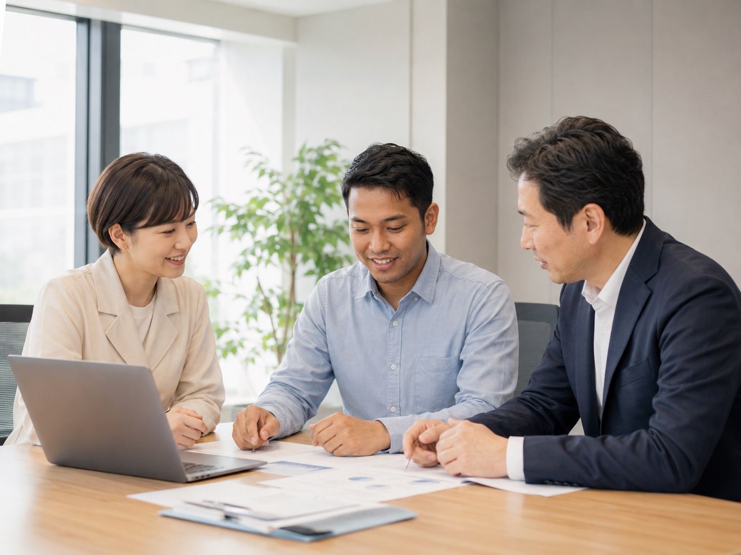 企業と外国人材をつなぐ支援の様子
